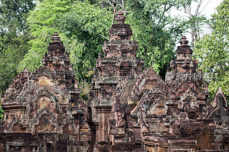 柬埔寨:吴哥建筑群的Banteay Srei庙